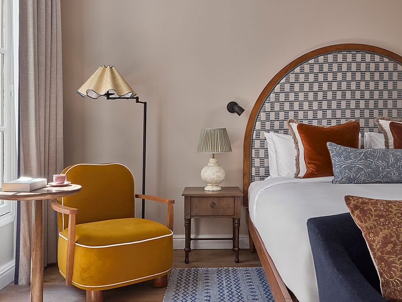 Le Grand Hôtel Cayré Paris| Rooms With Eiffel Tower Views
